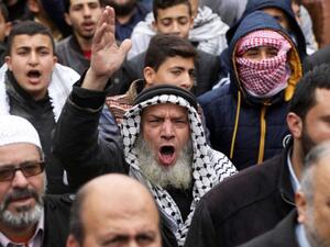 الإخوان يعودون إلى الشارع بعد غياب