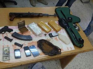  تجار مخدرات في قبضة الامن الاردني عقب مداهمة لعدة منازل