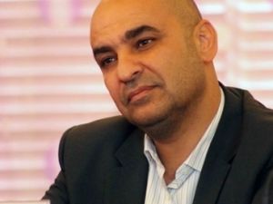 النائب طارق خوري