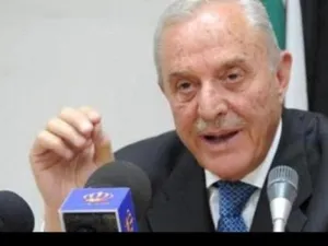  رئيس الوزراء ورئيس جهاز المخابرات الأسبق أحمد عبيدات