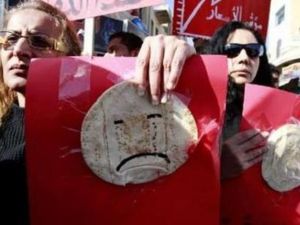 متظاهرون في عمان