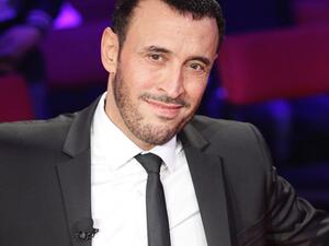 The singer has been given a Qatari passport by the former country's Emir. (www.worldakhbar.com)