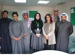 فريق جمعية إنجاز الكويتية مع السيد/ شاكر العيسى وأعضاء فريق " أغريفاج" 