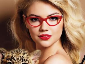 عارضة الأزياء الشهيرة كايت أبتون