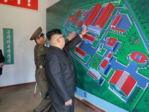 ترامب سيبحث مع كيم مسألة ترسانة بيونغ يانغ النووية