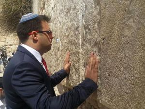 تقرير: نائب رئيس الكنيست الاسرائيلي يدير شبكة دعارة في بلغاريا