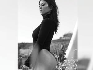 Kourtney revealed that she feels "very comfortable" in her own skin (Source: kourtneykardash - Instagram)