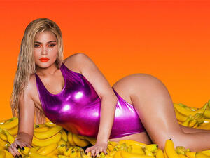 Kylie Jenner has revealed the story behind the large scar on her leg (Source: kyliejenner /Instagram ) 