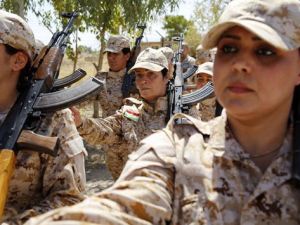 مقاتلات كرديات