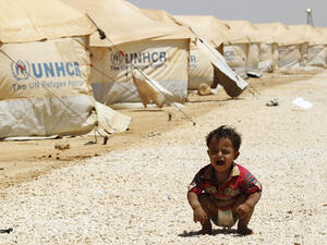 طفل سوري لاجئ في مخيمات الشتات