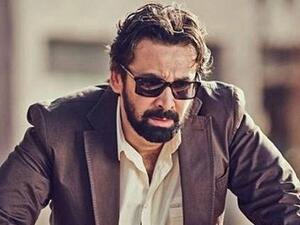 كريم عبد العزيز ينفي اعتذاره عن (القاهرة السينمائي)