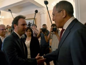 وزير الخارجية الروسي سيرغي لافروف يستقبل رئيس الائتلاف الوطني لقوى الثورة والمعارضة السورية خالد خوجة