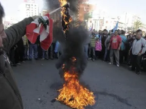 الكهرباء تشعل المظاهرات في لبنان 