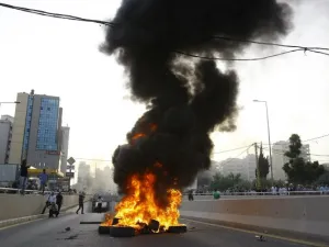 من الاحتجاجات التي اندلعت في لبنان عقب الاعلان عن عملية الاختظاف/ارشيف