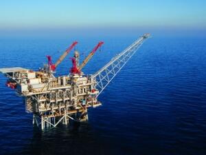 An Israeli-owned natural gas extraction field off the coast of Haifa. (AFP/File)