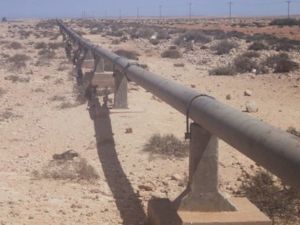 فتح خط الرياينة النفطي غرب ليبيا بعد إغلاق دام سنتين‎
