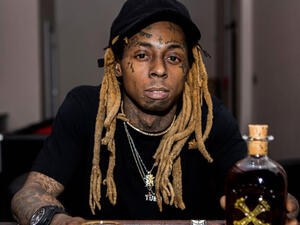 Lil Wayne honored at BET Hip-Hop Awards (Source: liltunechi/Instagram ) 