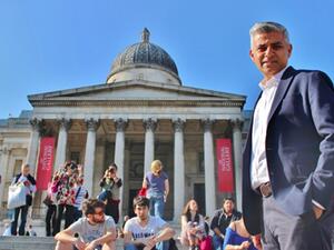 عمدة لندن صادق خان