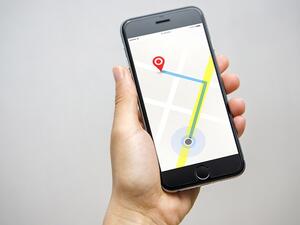 Retailers in the Middle East are beginning to implement location-based solutions, and the potential is huge. (Shutterstock)