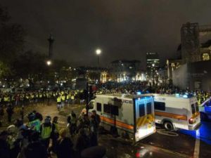 جاءت المظاهرة تلبية لدعوة أطلقتها مجموعة أنونيموس - أرشيف
