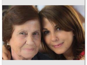 Majida with her late mother Mary. (Facebook)