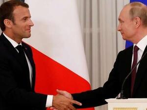 بوتين وماكرون يبحثان الأزمتين الأوكرانية والسورية

