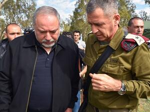 باحثون: إسرائيل أصيبت بالجنون حين منحت الصين مفاتيح ميناء حيفا 