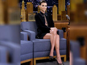 She has been cast as a lesbian Batwoman for TV (Source: JAMIE MCCARTHY / GETTY IMAGES NORTH AMERICA / AFP ) 