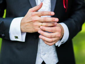 إنّ أفضل سن لزواج الرجل يعد سن الخامسة والعشرين وأكثر
 إنّ أفضل سن لزواج الرجل يعد سن الخامسة والعشرين وأكثر