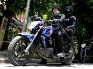 دورية للشرطة في مانيلا
