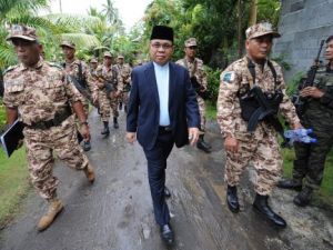 300 ضابط فلبيني متورطون بتجارة المخدرات