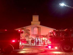 حريق بمسجد في فلوريدا الأمريكية والشرطة تشتبه أنه متعمد