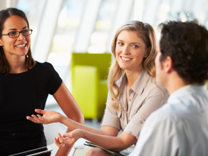 واليوم نقسم لك الأبراج على حسب ما تعنيه كلمة “ممكن” لديها
