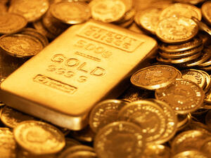Gold traders complained that it was now taking three weeks or more for authorities to clarify gold bars and jewellery, a process that would earlier take less than 10 days. 
