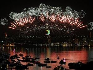 العالم يستعد لاستقبال العام 2013
