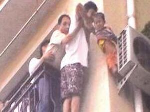 اثناء عملية الانقاذ الخطيرة