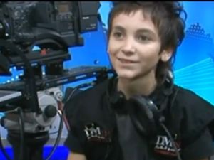 Although Mohammad Farooq Abou Hassan suffers from stares and comments from strangers, he doesn't let his 'hormonal' deficiency' get in the way of his life. 