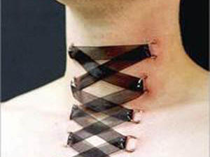 ثقوب الكورسيه- صرعة مجنونة