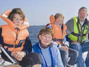 صورة العائلة المختطفة