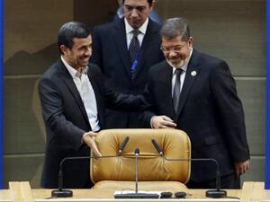 Iran's President Mahmoud Ahmadinejad and Egyptian President Mohamed Morsi