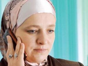 The veiled mayor: Amra Babic
