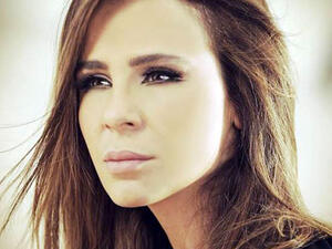 Carole Samaha will be tying the knot in January 2014. (Image: Facebook)