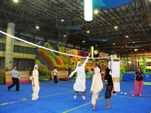 يضم ركن الرياضة الواقع في القاعة الغربية من عالم مدهش برنامجا حافلا بمختلف الأنشطة الرياضية والفعاليات المسابقات والبطولات
