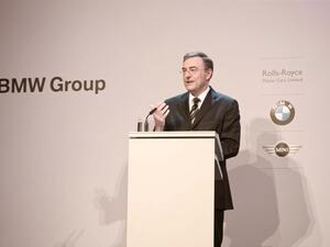 New presenters make a big mistake – they are in a hurry to talk about what they want to do before the senior exec has bought into the vision.
