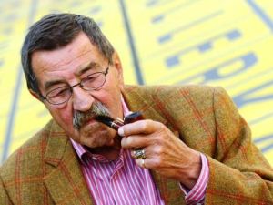 Nobel Poet Laureate Gunter Grass see the grass is greener on the Iranian Side of the nuclear fence