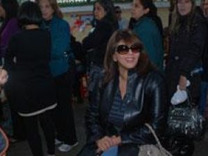 Hala Sedky on her way to cast her vote. Egypt's star-studded acting giants, have their own political stances they are not shy of expressing as the first round of parliamentary elections are underway. Photo credit, Al Ahram.