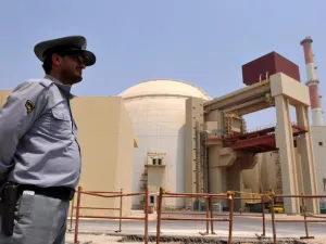 طهران تسخر من القوات الاميركية في الخليج 