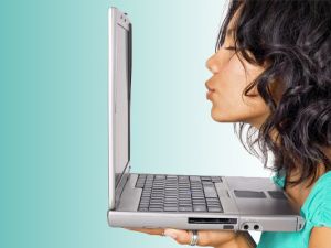 Some converted Latin American women are finding more satisfying relationships with Muslim Egyptian men. (Image source: "selnadeem.wordpress.com")