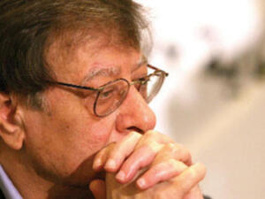 Mahmoud Darwish: "We die once in life and once in death"