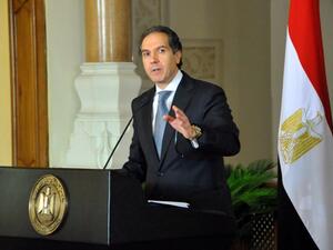 Presidential political adviser Mostafa Hegazy speaks during a press conference in Cairo on August 17, 2013. (AFP/HO/Egyptian Presidency)